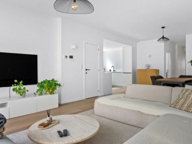 Appartement te huur in Wilrijk voor € 1.550 met 3 slaapkamers