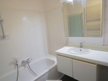 Appartement te huur in Zwijnaarde voor € 900 met 2 slaapkamers