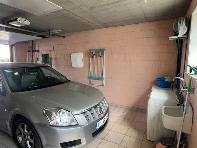 Appartement te huur in Zwijnaarde voor € 1.185 met 3 slaapkamers