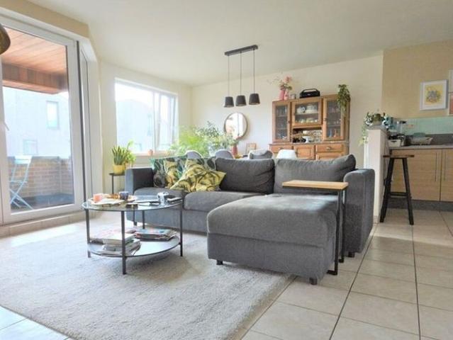 Appartement te huur in Zele voor € 820 met 2 slaapkamers