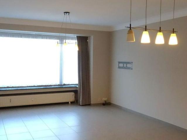 Appartement te huur in Zottegem voor € 800 met 2 slaapkamers
