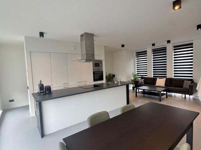 Appartement te huur: John Blankensteinstraat 165 B 1095 MB Amsterdam