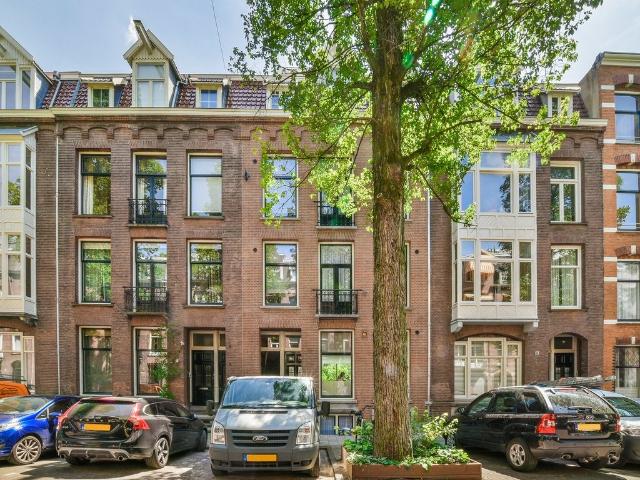 Te huur: Appartement Johannes Verhulststraat 89 3 in Amsterdam