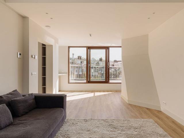 Appartement te huur: Karperweg 9 4 1075 LA Amsterdam