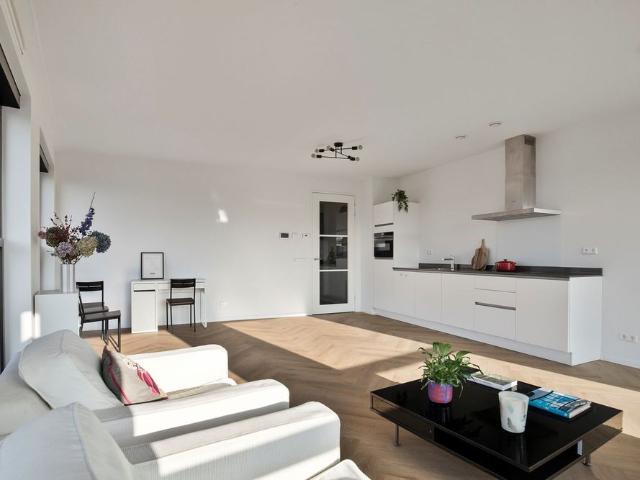 Appartement te huur: Krijn Taconiskade 377 1087 HW Amsterdam