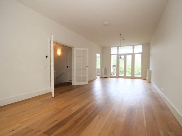 Appartement te huur Laan van Meerdervoort 145 A in Den Haag voor € 2.750