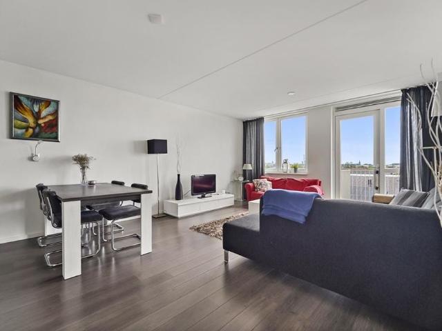Appartement te huur: Laan van Leidschenveen 245 2493 CW Den Haag