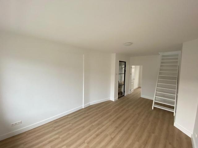 Appartement te huur Laakkwartier Oost, Paets van Troostwijkstraat in Den Haag voor € 2.250