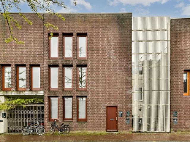 Te huur: Appartement Lampenistenstraat in Amsterdam