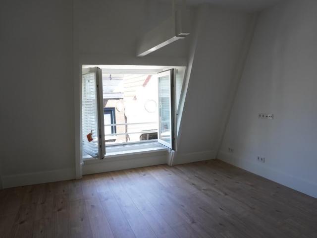 Te huur: Appartement Lange Niezel 20 3 in Amsterdam