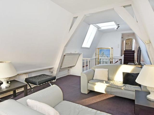 Appartement te huur: Lange Voorhout 60 B 2514 EH Den Haag