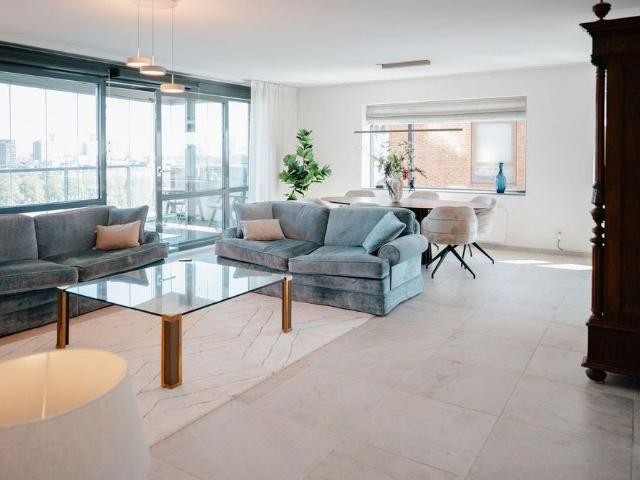 Appartement te huur: Lloydkade 757 3024 WZ Rotterdam