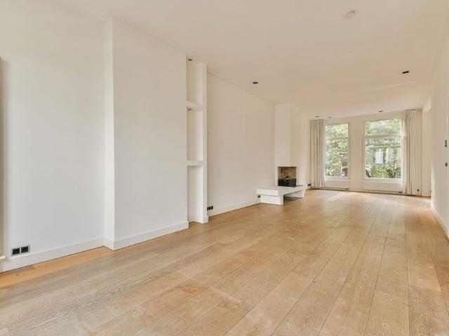 Appartement te huur: Lomanstraat 14 3 1075 RA Amsterdam