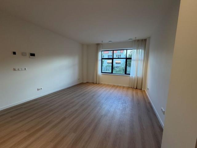 Appartement te huur: Louis Couperusplein 2 M 2514 HP Den Haag