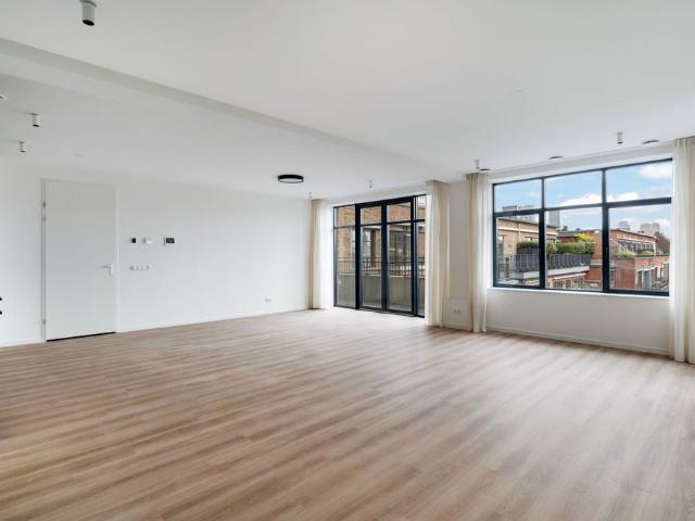 Appartement te huur: Louis Couperusplein 4 R 2514 HP Den Haag