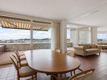 Appartement te huur Parallel Boulevard 45 in Noordwijk voor € 3.000