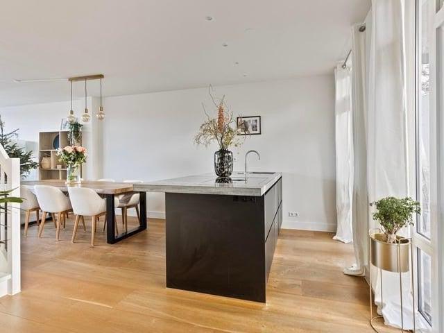 Te huur: Appartement Postjeskade in Amsterdam