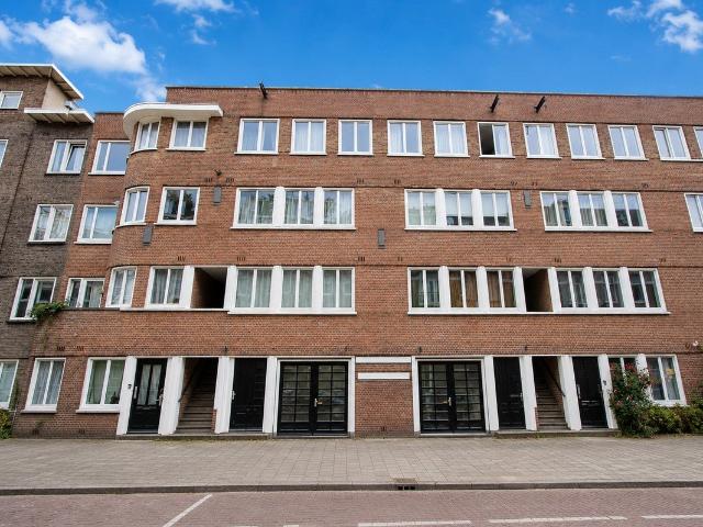 Te huur: Appartement Reinier Claeszenstraat in Amsterdam