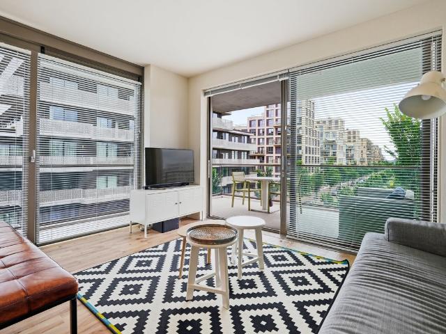 Te huur: Appartement Rie Mastenbroekstraat 49 in Amsterdam