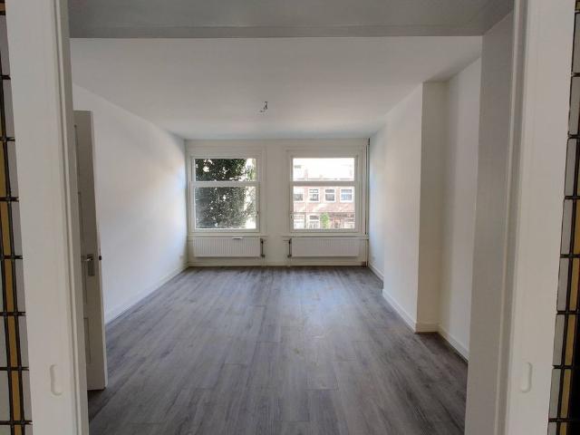 Appartement te huur: Rijnstraat 206 1 1079 HT Amsterdam
