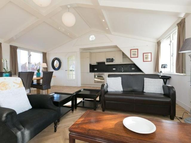 Appartement te huur: Riouwstraat 62 A 2585 HD Den Haag