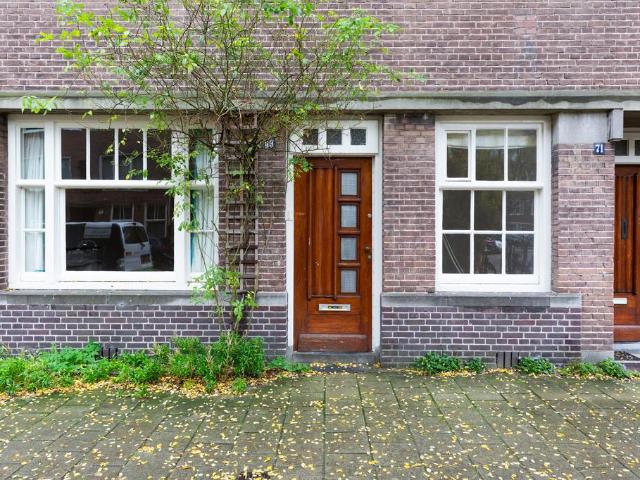 Appartement te huur Roerstraat 69 in Amsterdam voor € 2.250