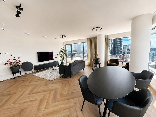 Appartement te huur Stadsdriehoek, Baan in Rotterdam