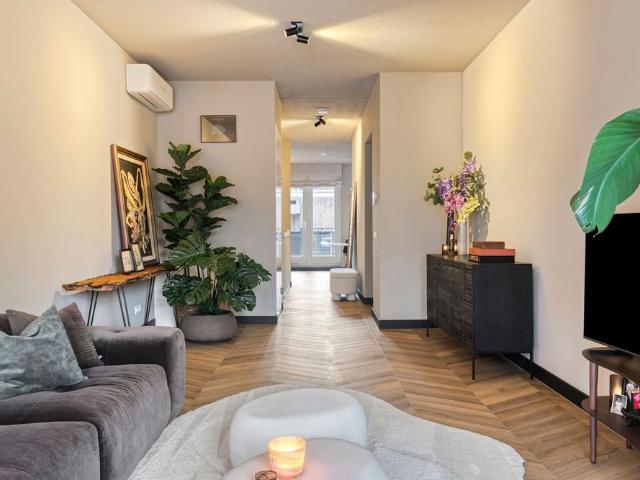 Appartement te huur: Schiedamsesingel 133 B 3012 BA Rotterdam