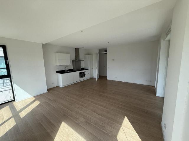 Appartement te huur Sloterdijk West, Haarlemmerweg in Amsterdam