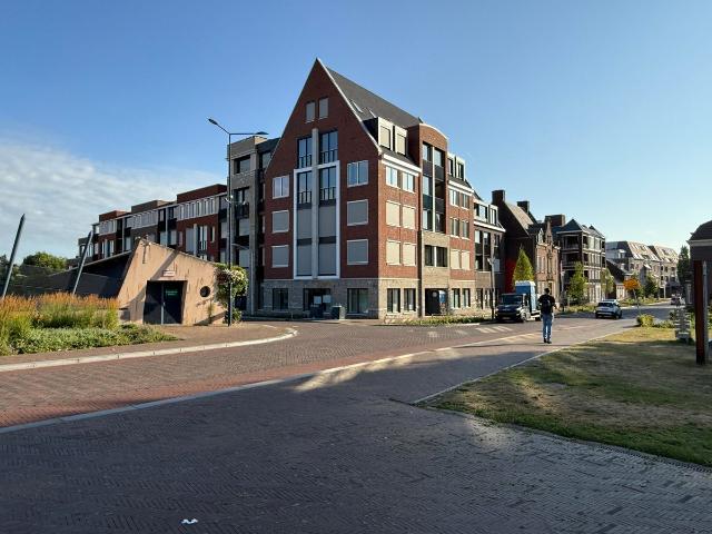Appartement te huur Spoorweglaan in Best voor € 1.700