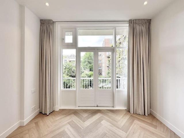 Appartement te huur: Tweede Boerhaavestraat 77 3 1091 AM Amsterdam