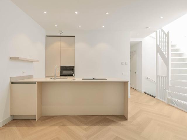 Appartement te huur Thorbeckeplein in Amsterdam voor € 2.950