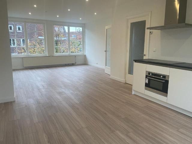 Te huur: Appartement Van Oldenbarneveldtstraat in Amsterdam
