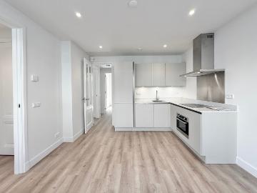 Appartement te huur Van Spilbergenstraat in Amsterdam voor € 2.800