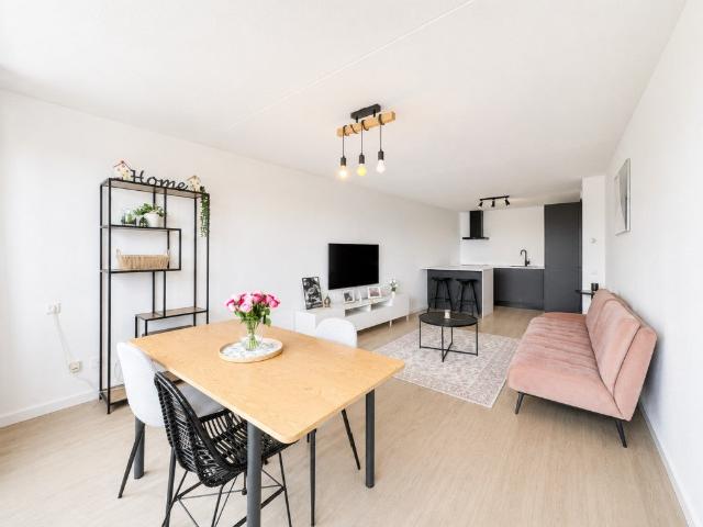 Appartement te huur Vondelweg in Rotterdam voor € 2.250