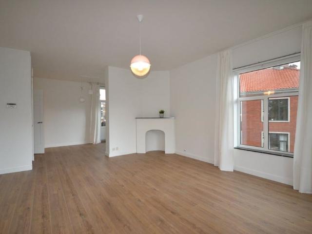Appartement te huur: Willem de Zwijgerlaan 14 B 2582 EN Den Haag