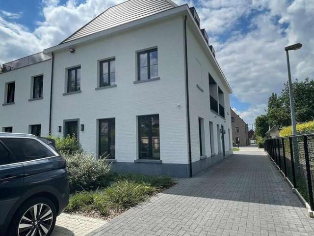 Appartement Te huur