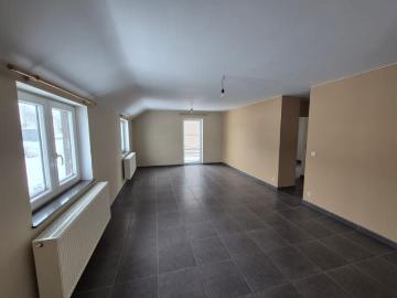 6870, Arrondissement de Neufchâteau, Wallonie