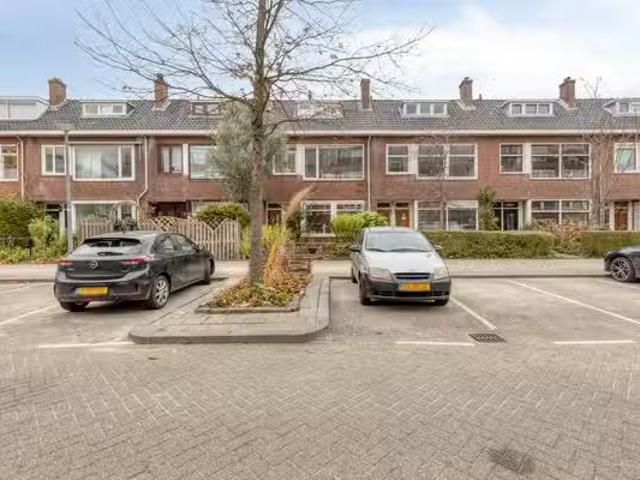 Appartement te koop Madeliefstraat 40 B in Rotterdam voor € 23.