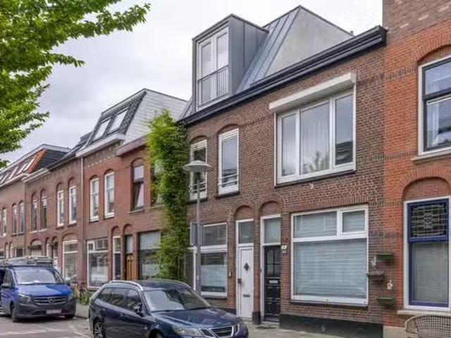 Appartement te koop Madioenstraat 8 in Utrecht voor € 325.000