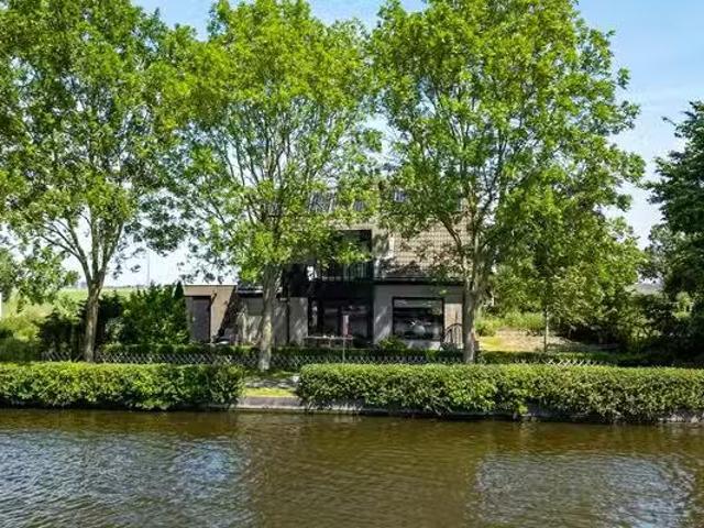 Appartement te koop Mangoweg 223 in Leiden voor € 825.000