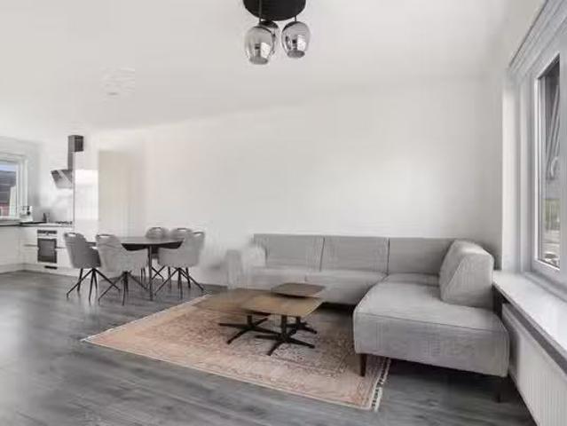 Appartement te koop Mathenesserweg 80 A 03 in Rotterdam voor €.