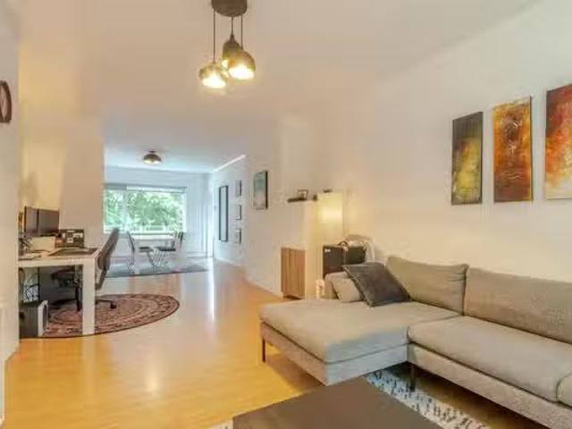 Appartement te koop Mijnsherenlaan 166 B in Rotterdam voor € 2.