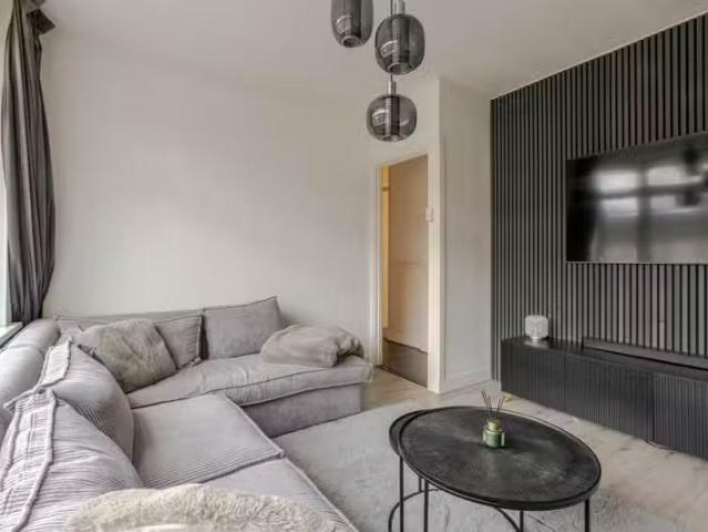 Appartement te koop Mijnsherenlaan 123 B in Rotterdam voor € 2.