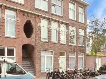 Appartement te koop Monstersestraat in Den Haag voor € 325.000