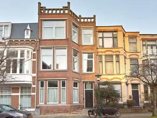 Appartement te koop Neuhuyskade 30 in Den Haag voor € 1.049.000
