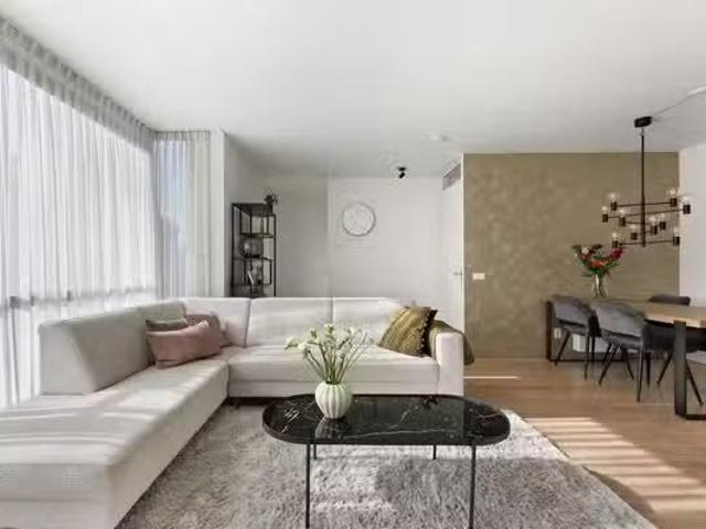 Appartement te koop Nieuwe Kerkstraat 75 A in Rotterdam voor €.