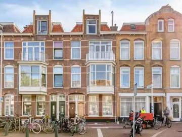 Notenplein, Notenbuurt, Den Haag, Zuid-Holland