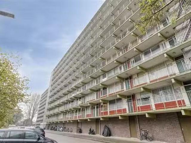 Appartement te koop Oostervenne 400 in Purmerend voor € 295.000