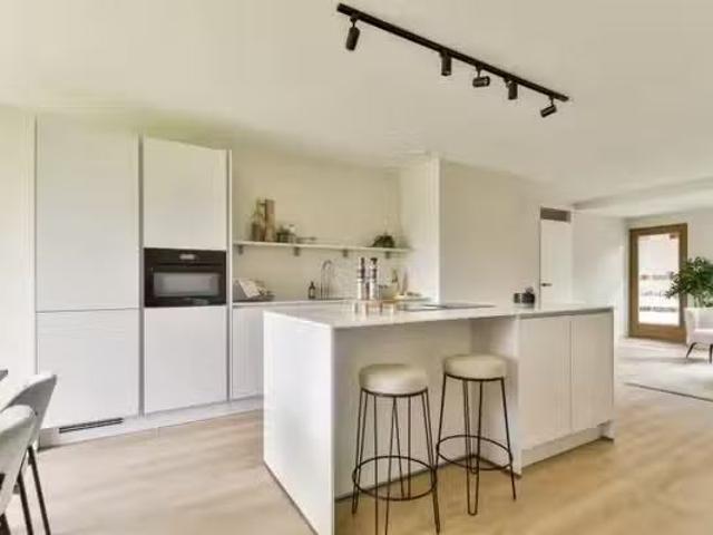 Appartement te koop Orteliusstraat 60 H in Amsterdam voor € 69.